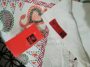 আড়ং অরিজিনাল মুসরি লতা বেড কভার