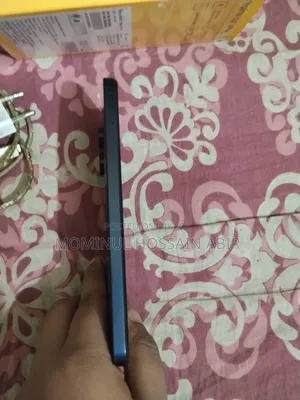 রিয়েলমি সি৩৩ ১২৮ জিবি নীল