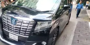 Toyota Alphard 2.5 Hybrid AWD 2017 Black