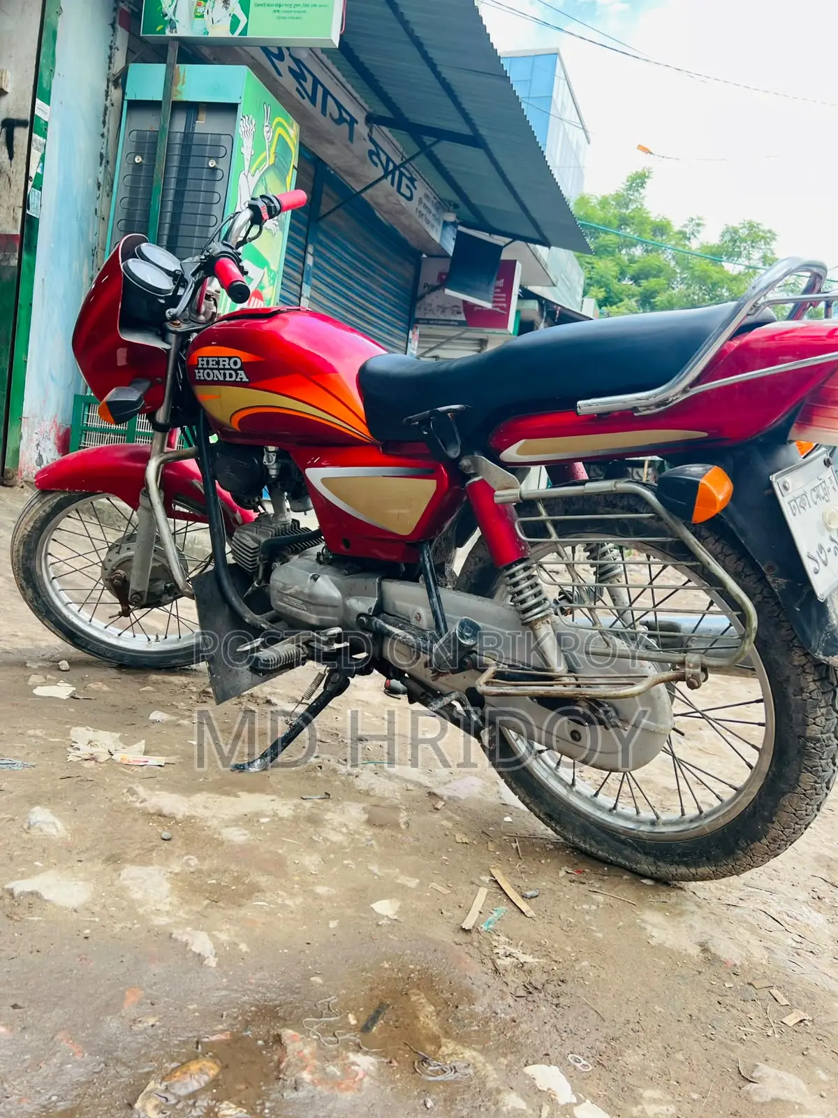 Hero Dawn 100 2001 Red