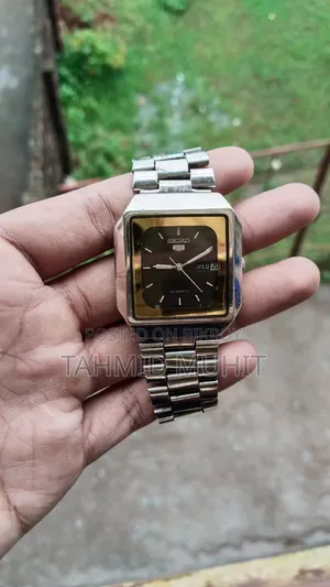 Vintage Seiko5 Automatic TV Shape Watch