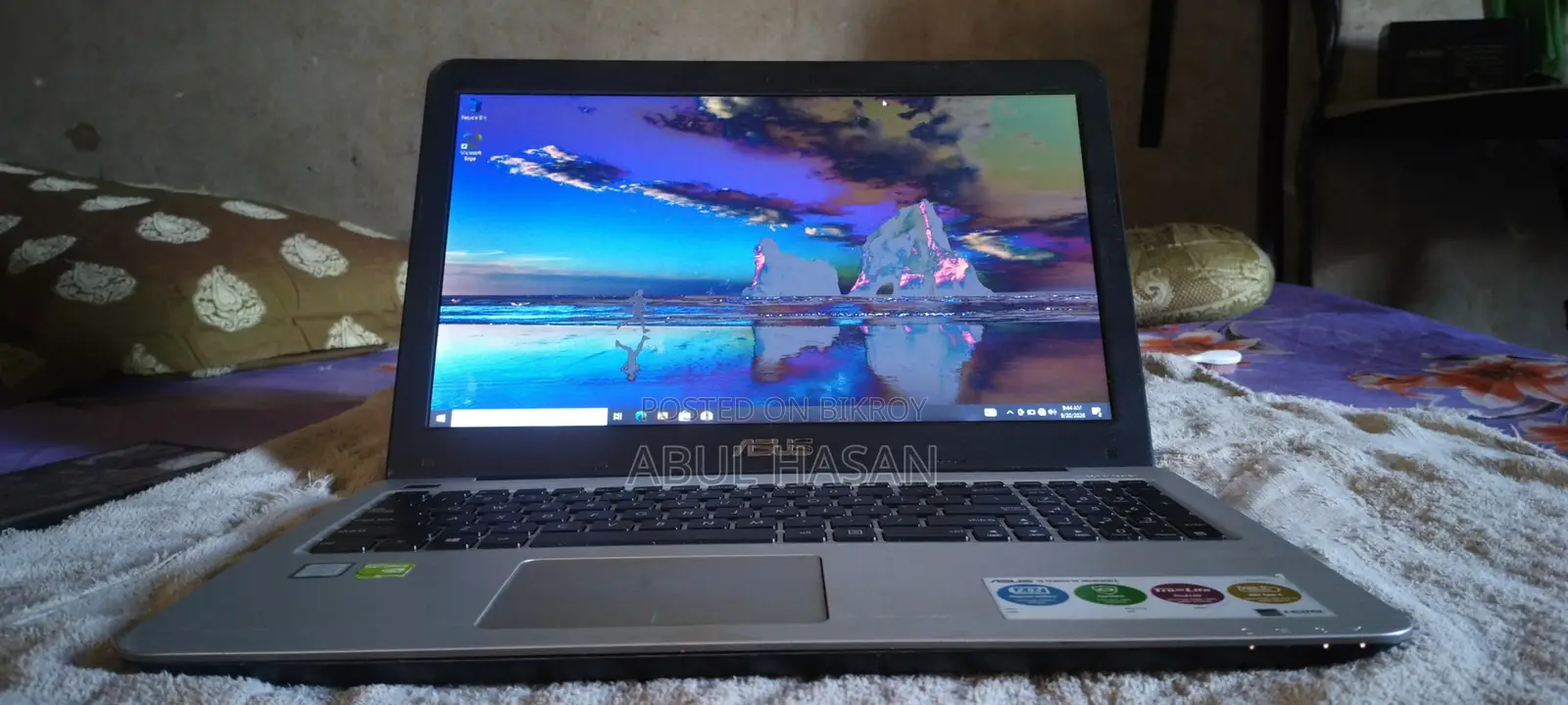 Laptop Asus X501U 8GB Intel Core i5 SSD 128GB