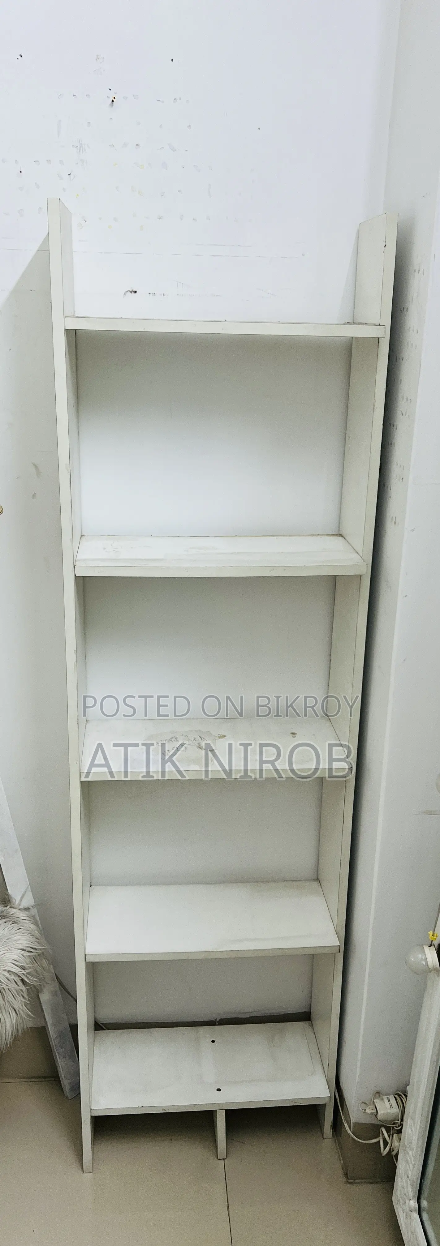 Corner Shelf/Book Shelf/Home Organizer