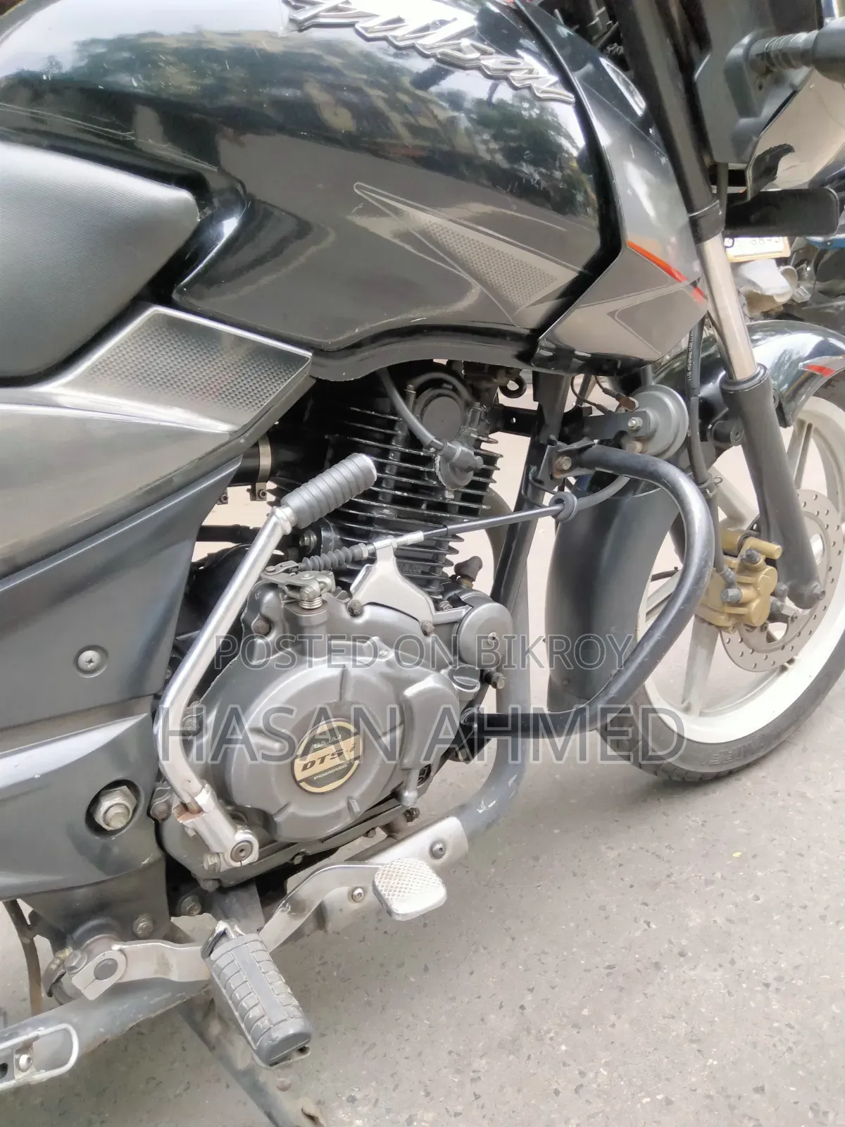 বাজাজ পালসার ১৫০ ২০১৮ ব্ল্যাক