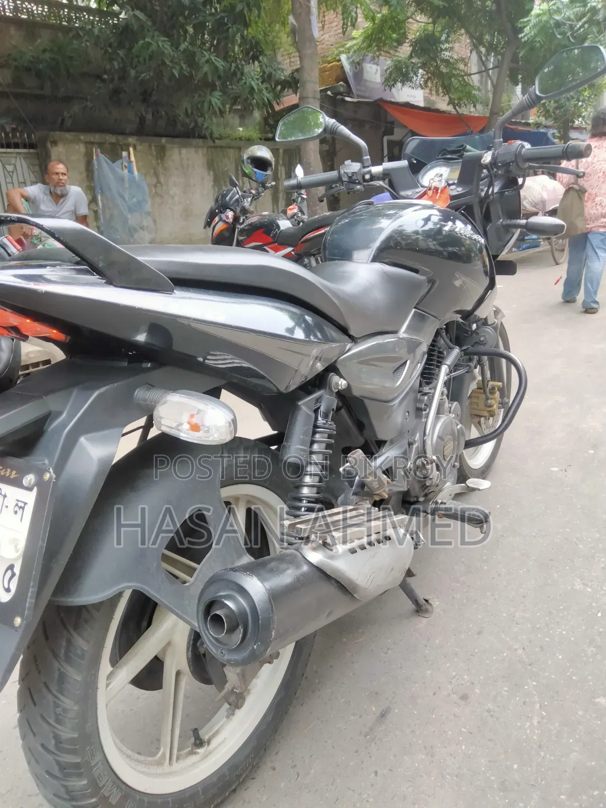বাজাজ পালসার ১৫০ ২০১৮ ব্ল্যাক
