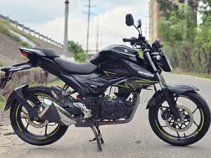 Suzuki Gixxer 2024 Black