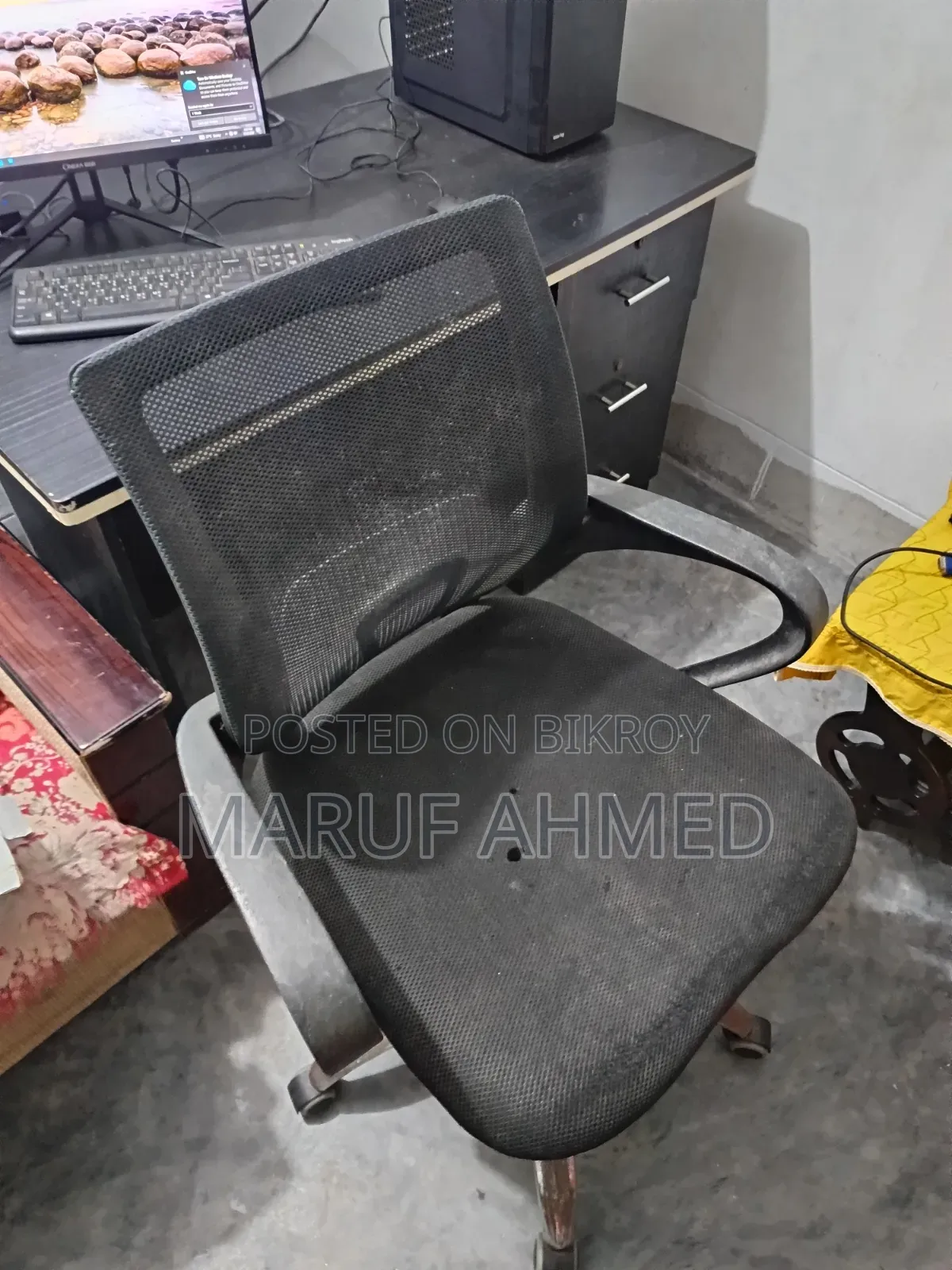 ডেস্কটপ কম্পিউটার ৮জিবি ইন্টেল কোর আই৩ এইচডিডি ১টি
