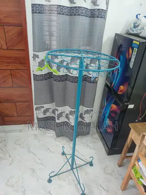 কাপড় শুকানোর স্ট্যান্ড