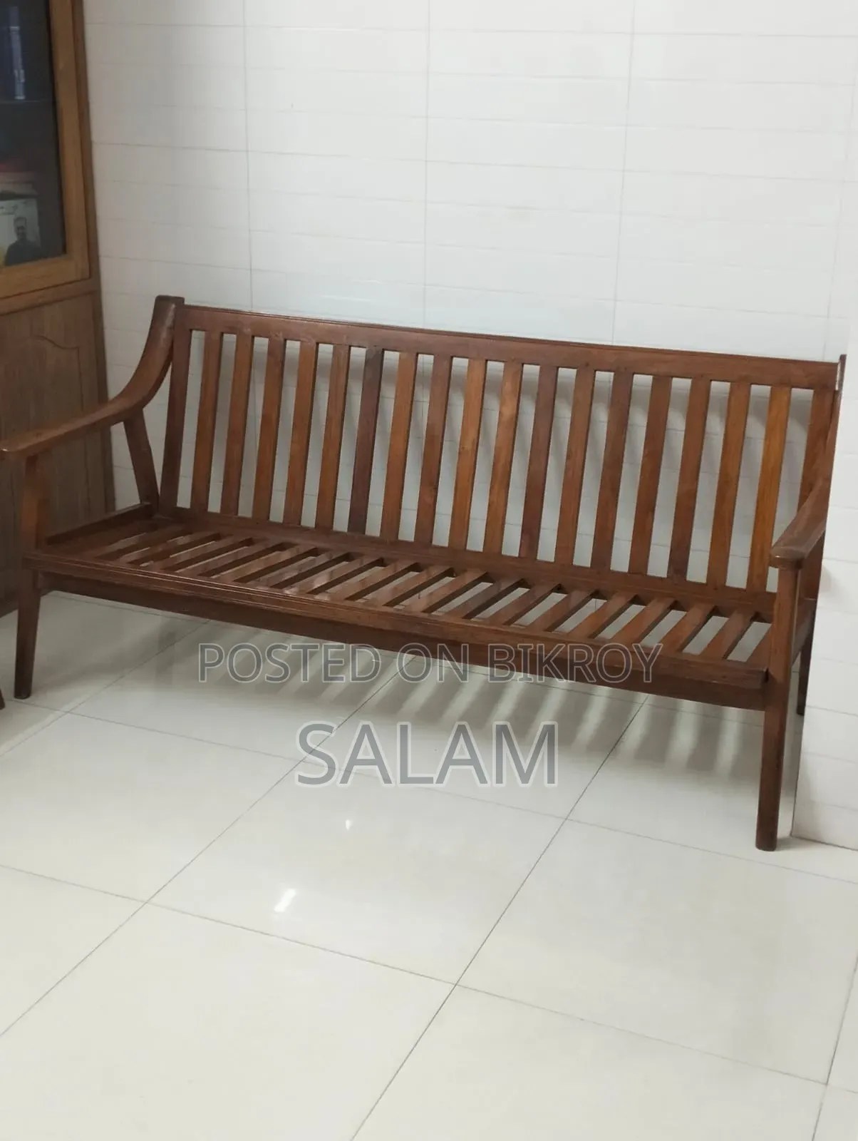 Full Segun Sofa Set (3+1+1) Tea Table