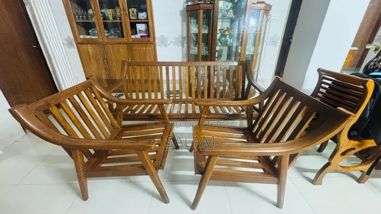 Full Segun Sofa Set (3+1+1) Tea Table