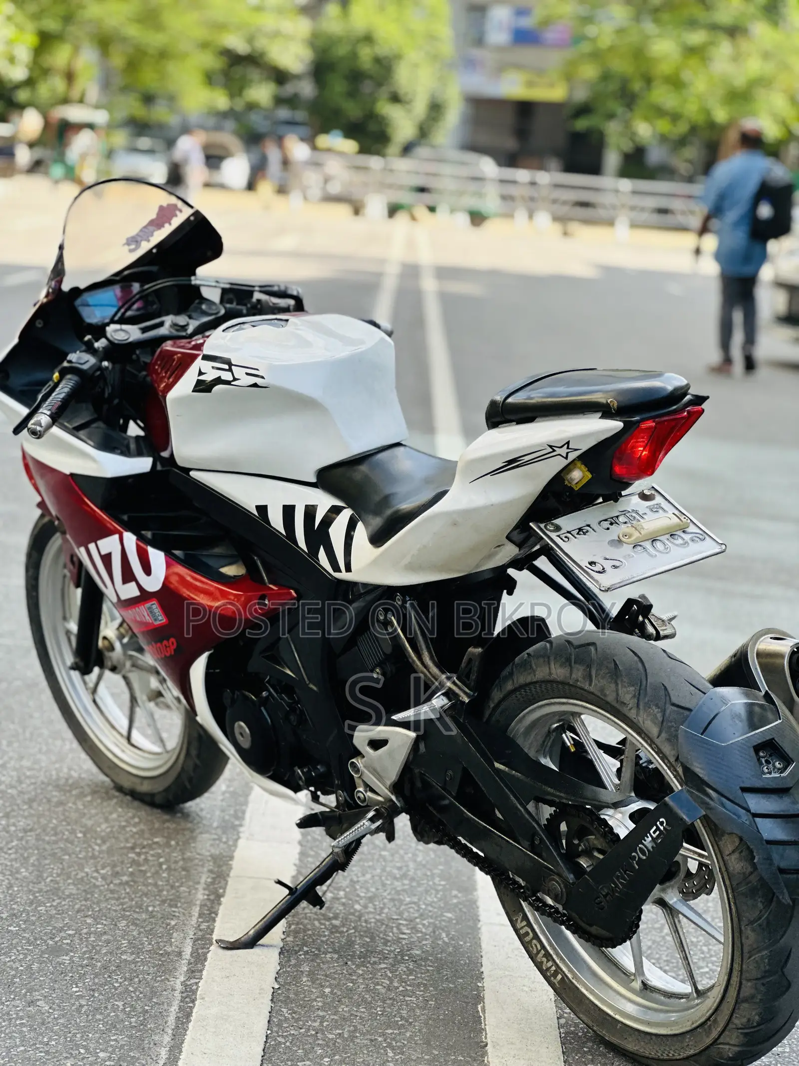 সুজুকি জিএসএক্স-আর১৫০ ২০২০ হলুদ
