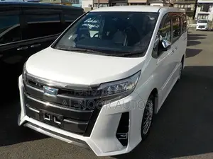 Toyota Noah 1.8 Front-Wheel Drive Hybrid (7 Seater) 2021 Pearl