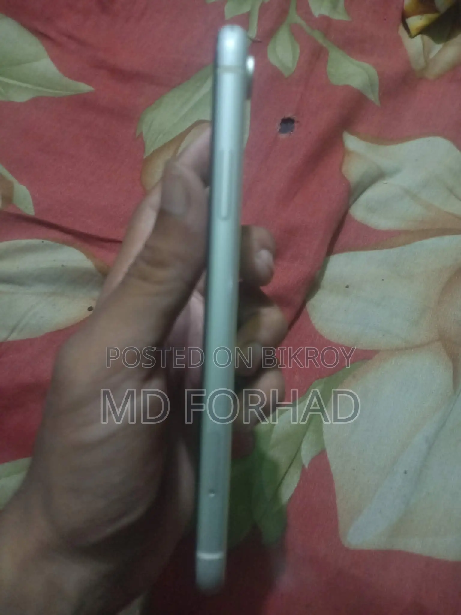 Apple iPhone XR 64 GB White