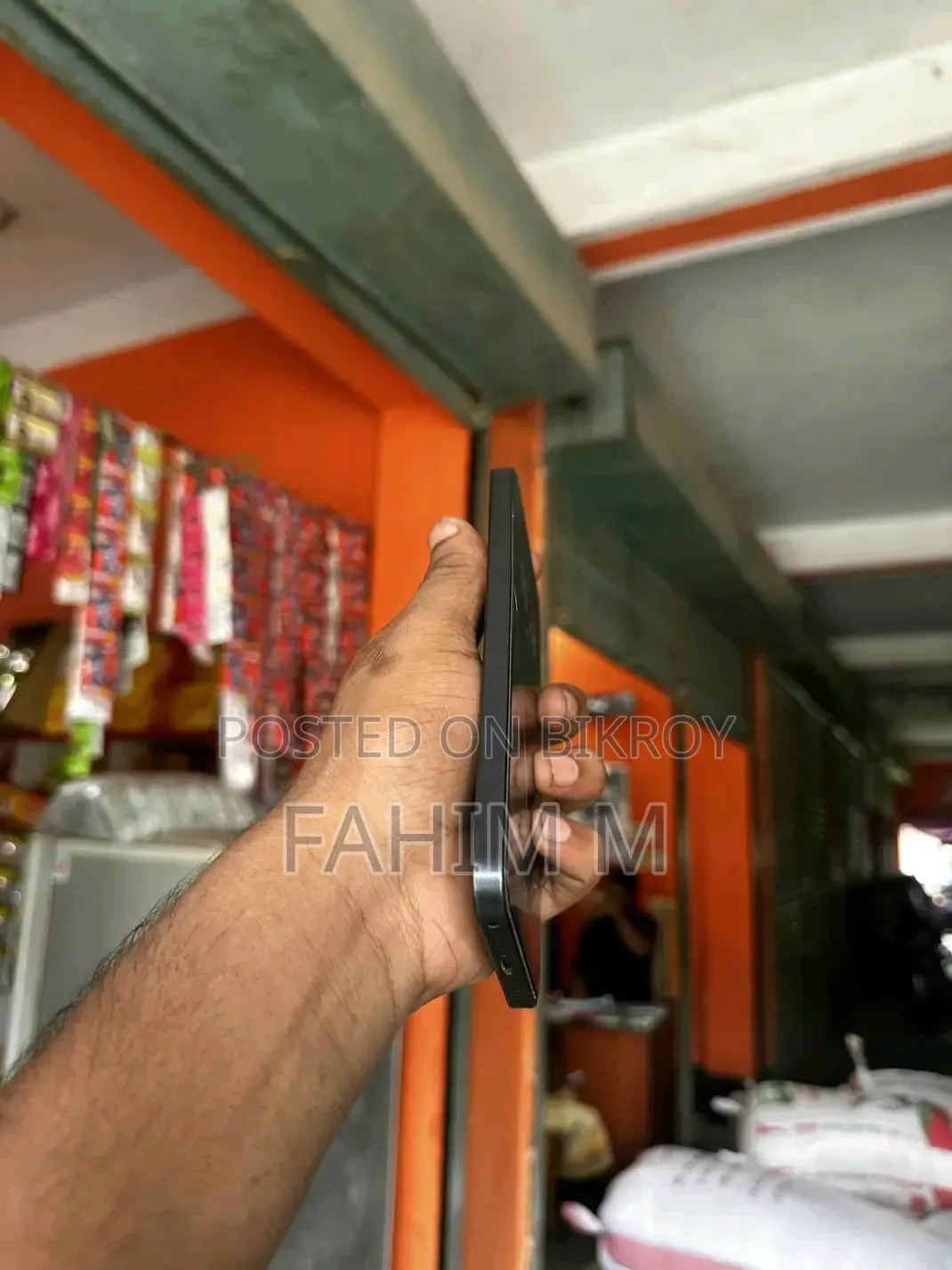 অনার ৪০০ ২৫৬ জিবি ব্ল্যাক