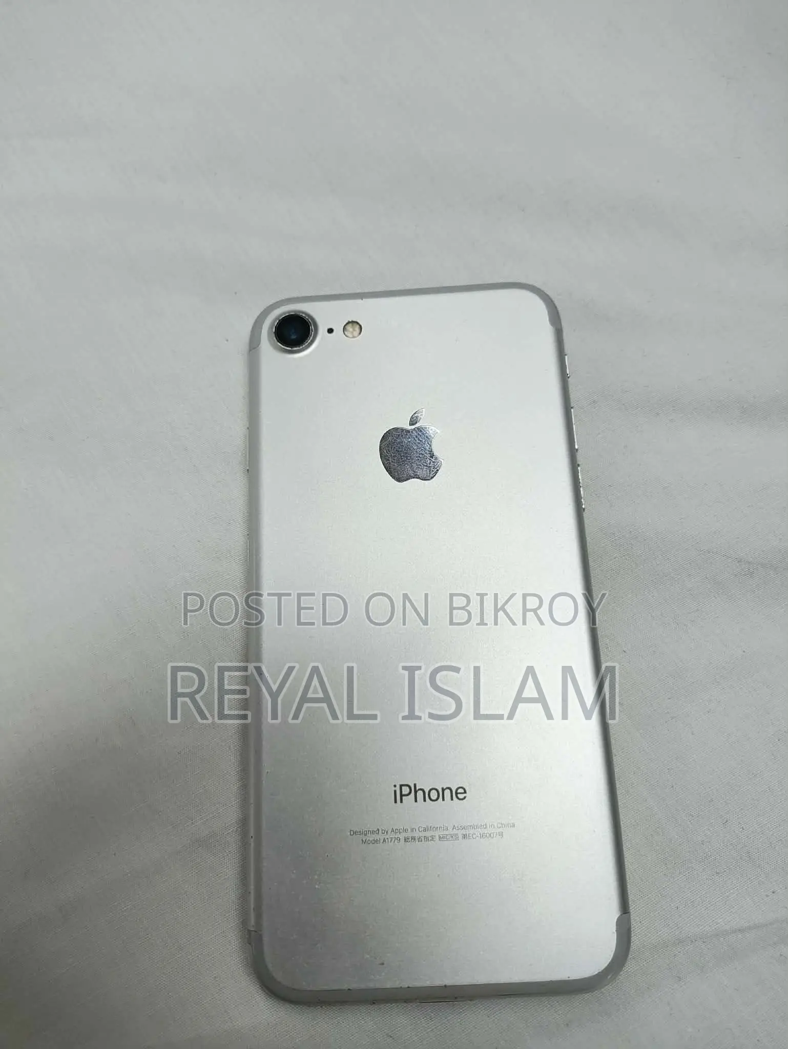 Apple iPhone 7 32 GB Silver