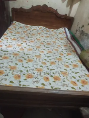 সেগুন কাঠের খাট