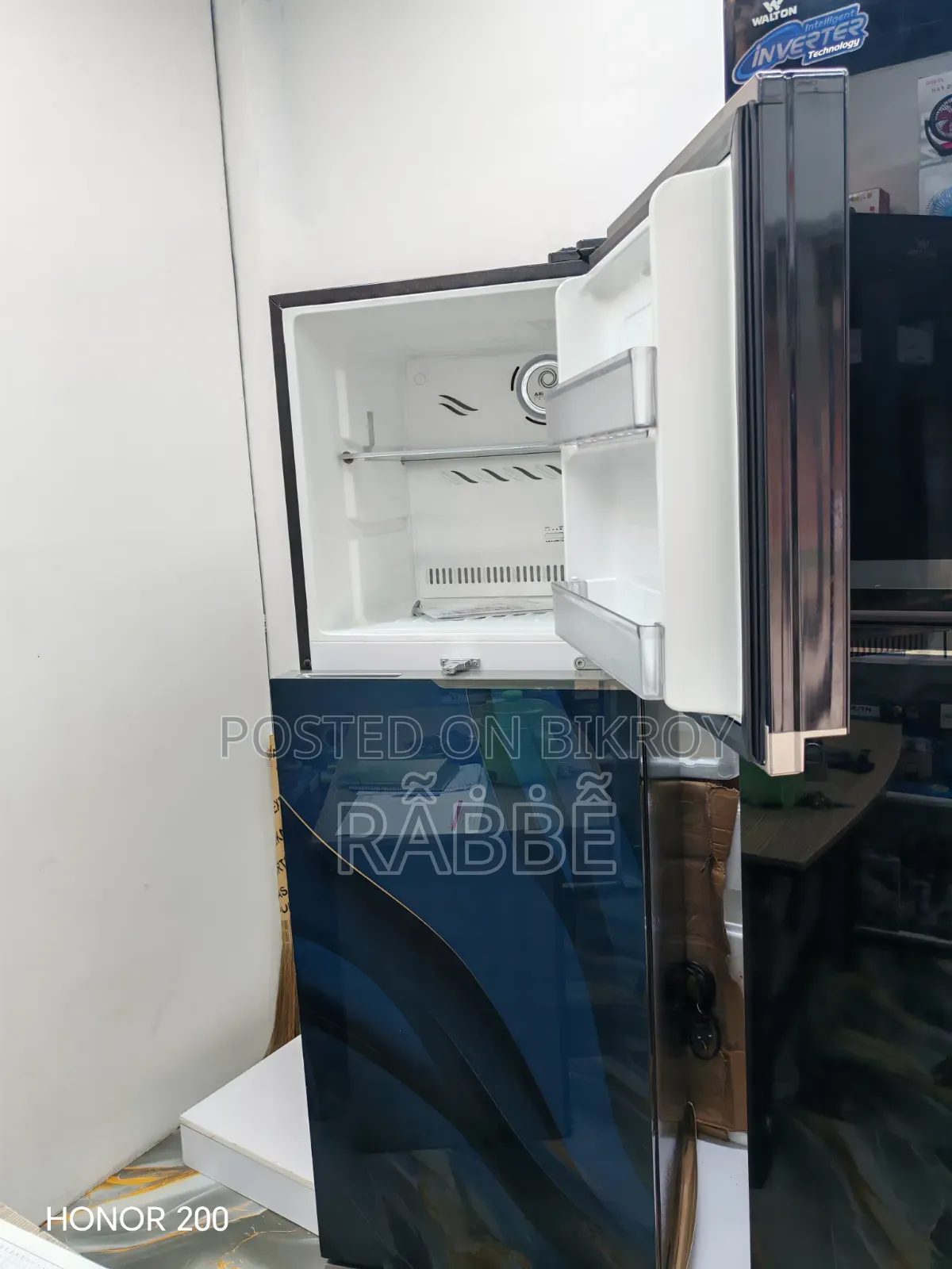 নতুন ডিসকাউন্টে ফ্রিজ বিক্রি হবে