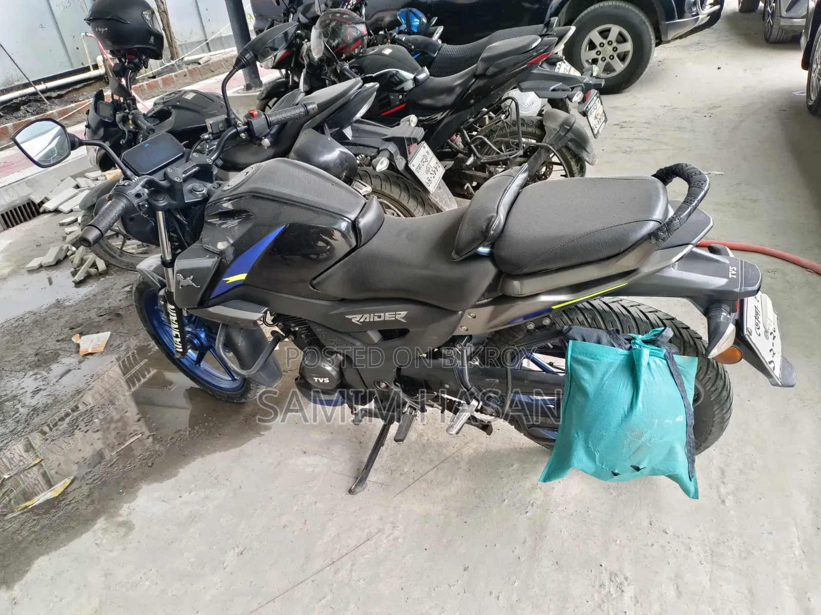 TVS Raider 125 2022 Black