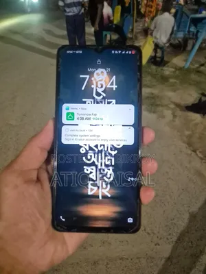 Vivo Y27s 128 GB Purple