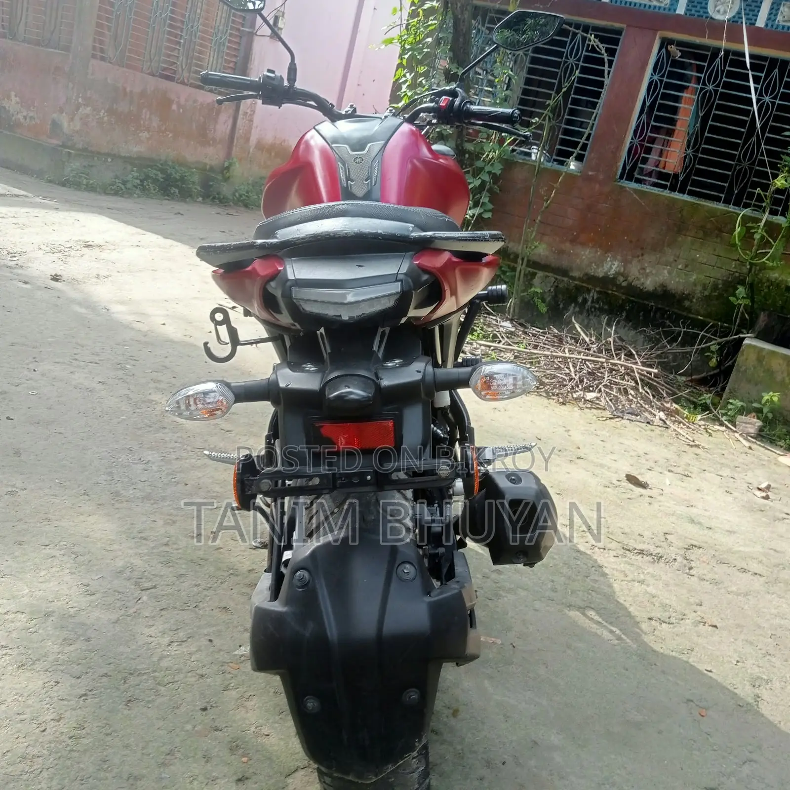 Yamaha FZS V3 2023 Red