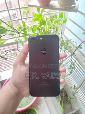 Apple iPhone 7 Plus 32 GB Black