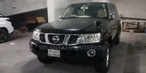 নিসান পেট্রোল ২০০৪ কালো