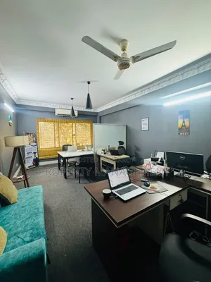 1820 Square Feet Exclusive Office Space in Gulshan 1