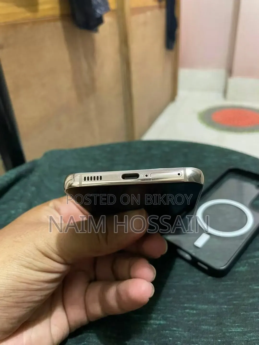 Samsung Galaxy S22 5G 128 GB Gold