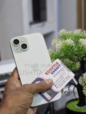Apple iPhone 15 128 GB