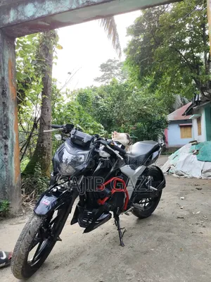 TVS Apache 160 4V 2022 Black