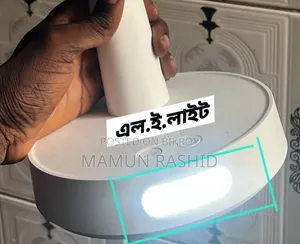 টেবিল ফ্যান (কামিসাফে) কেএম-এফ০২৮৬ সাদা