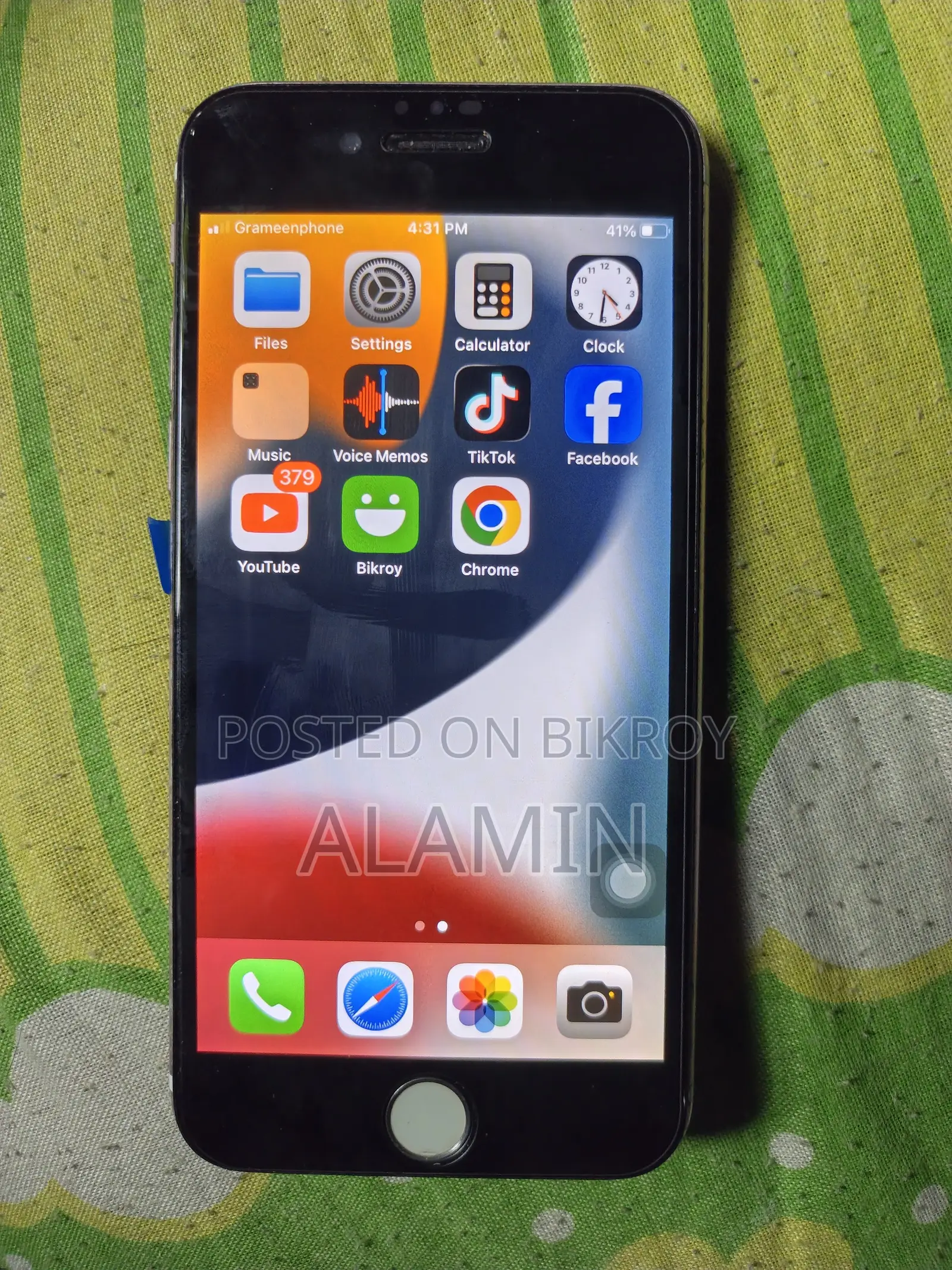Apple iPhone 6s 64 GB Gray