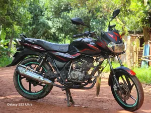 বাজাজ ডিসকভার ১৫০ ২০১৩ ব্ল্যাক