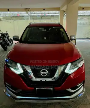 Nissan X trail Hybrid 2017 Red