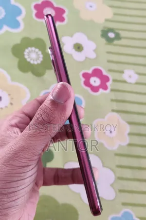 ভিভো ভি৫০ ২৫৬ জিবি রেড
