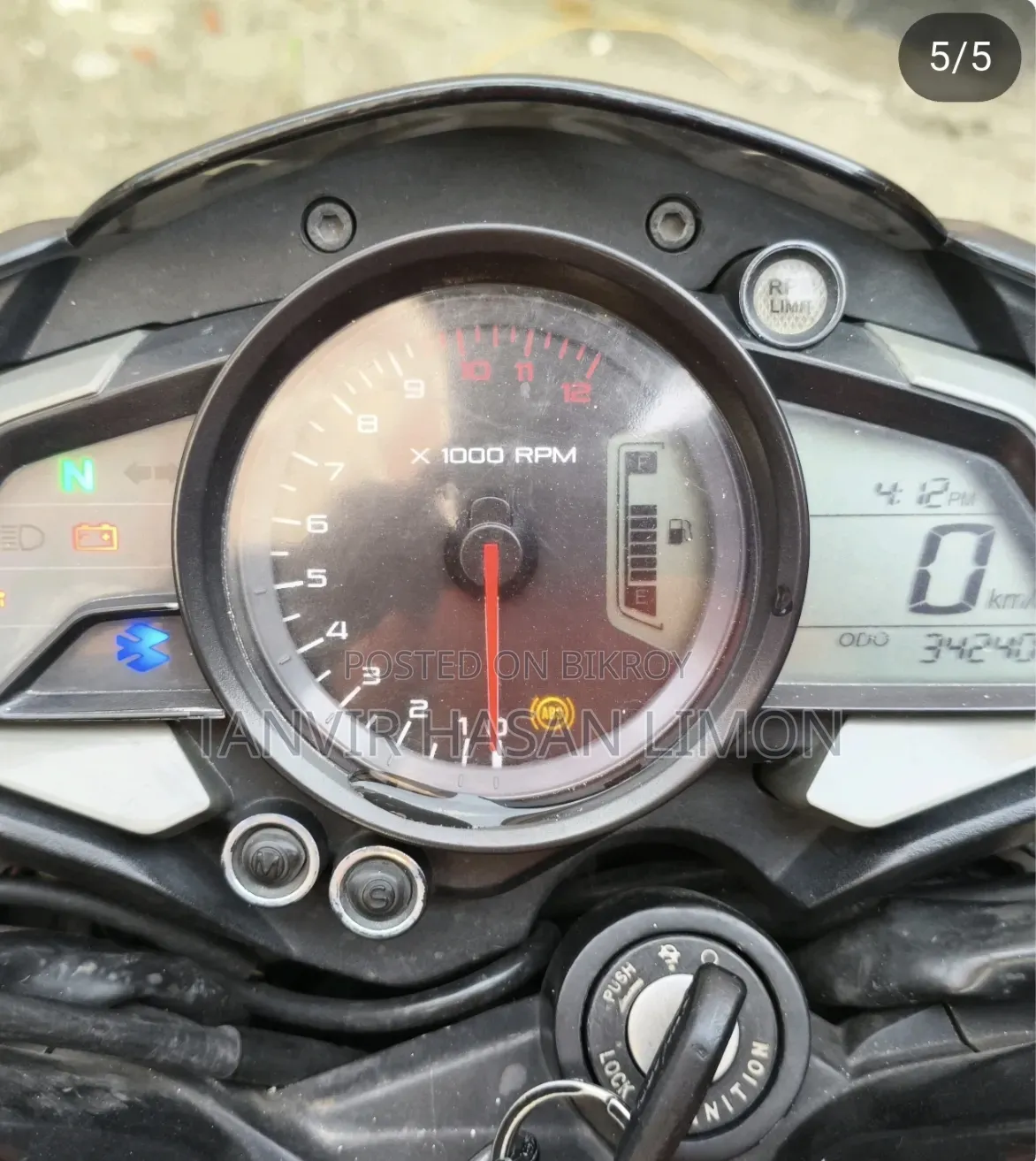 Bajaj Pulsar NS 160 2021 Red