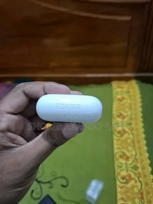 Edifier Earbuds Sell