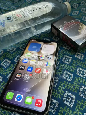 Apple iPhone 11 128 GB White