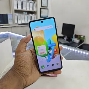 Tecno Spark 20C 128 GB White