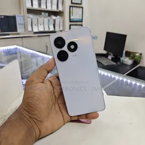Tecno Spark 20C 128 GB White