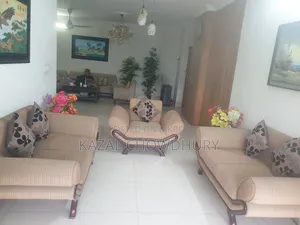 ৫ সিটার সোফা