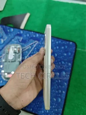 Oppo F31 Pro 5G 256 GB Gold