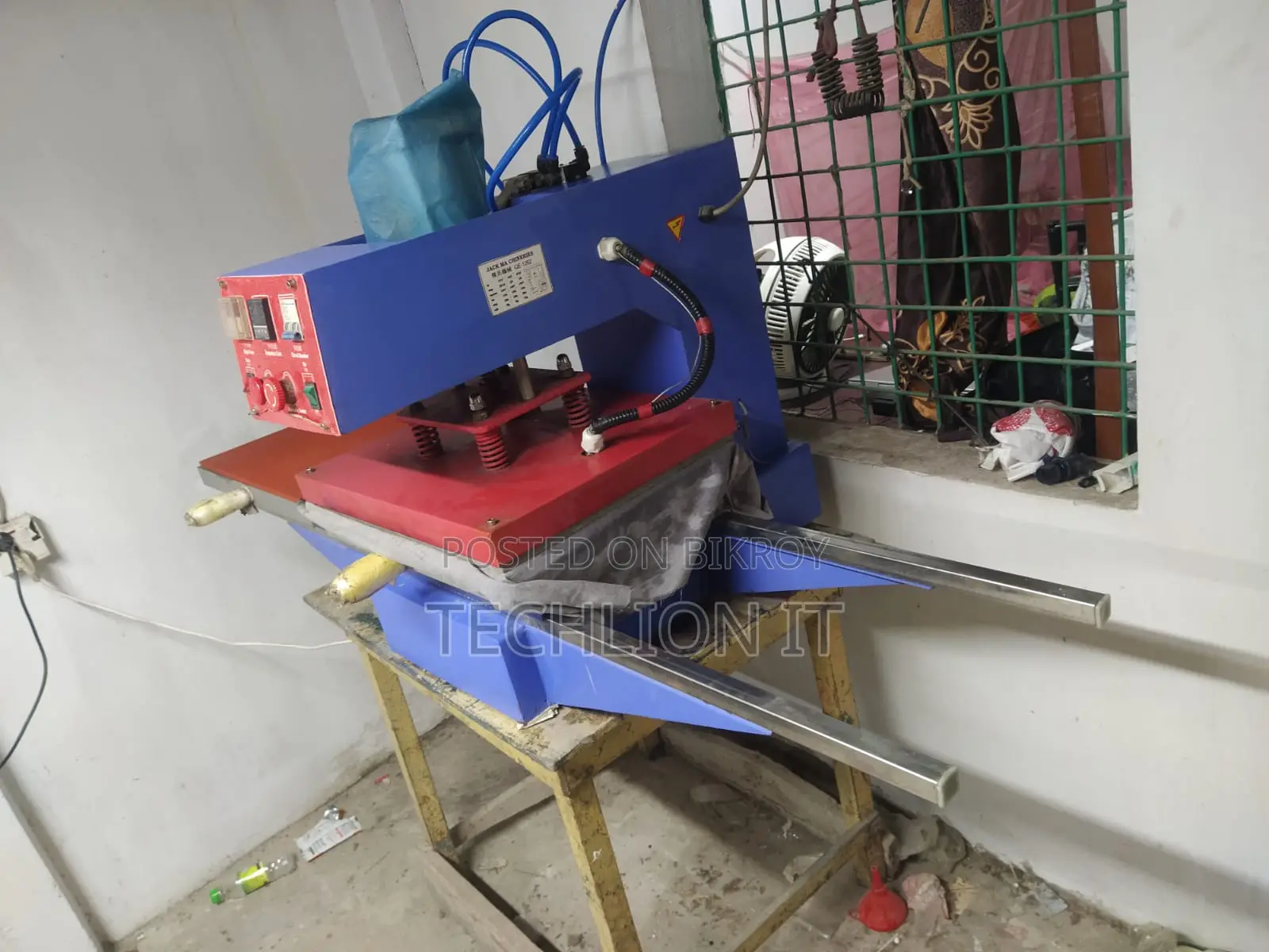 Hydraulic Auto Heat Press Machine With Compressor – For Sale