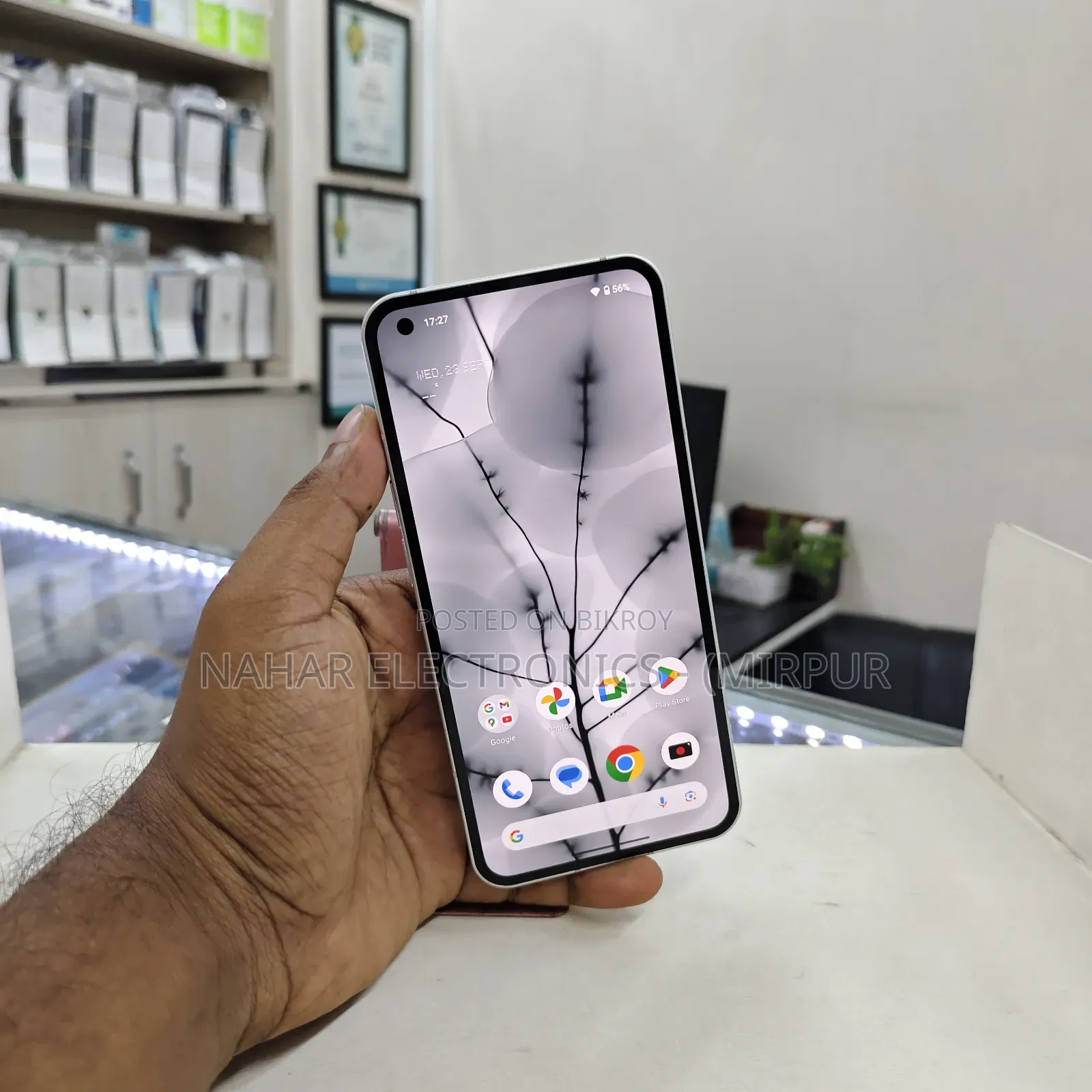 নাথিং ফোন সিএমএফ ফোন ১ ২৫৬ জিবি হোয়াইট