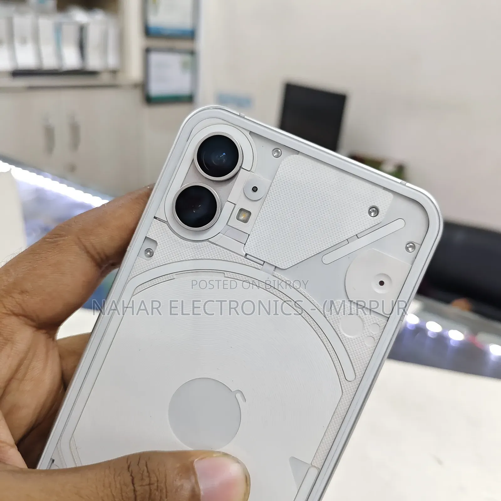 নাথিং ফোন সিএমএফ ফোন ১ ২৫৬ জিবি হোয়াইট