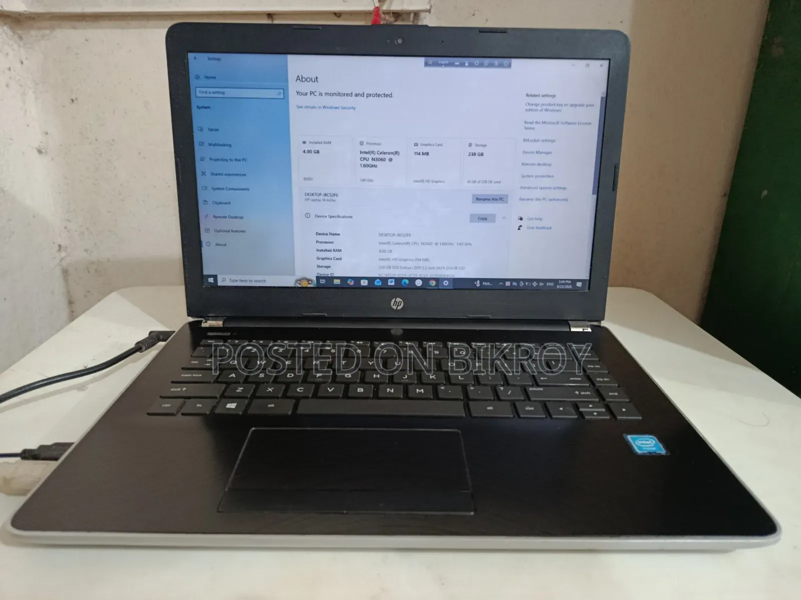 Laptop HP 4GB Intel SSD 256GB