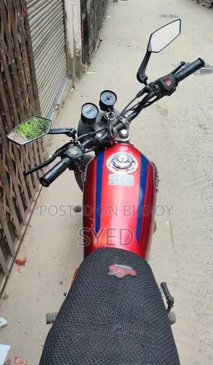 Honda 2003 Red