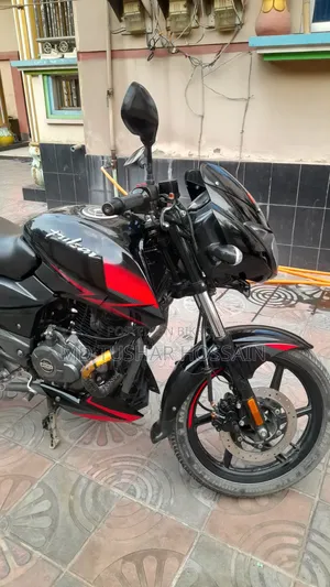 বাজাজ পালসার ১৫০ ২০২০ ব্ল্যাক