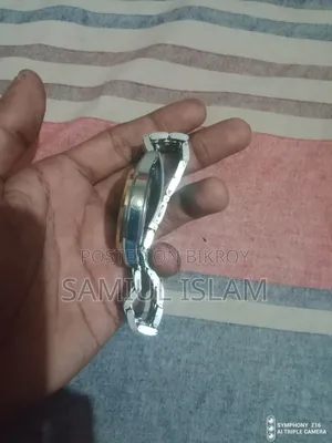 ওলিভস ওয়াচ