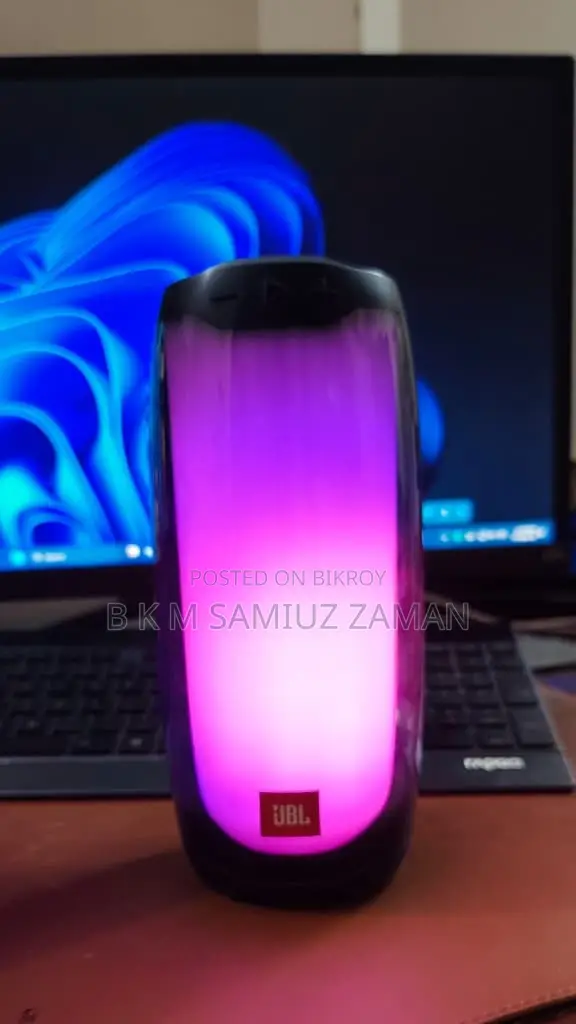 একদম ফ্রেশ কন্ডিশনে JBL Pulse 4 (৩৬০° লাইট শো স্পিকার) বিক্রি হবে